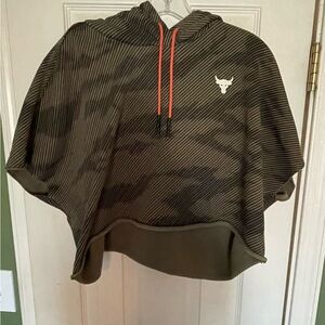 Women’s Under Armour Olive Green Cropped Poncho Hoodie